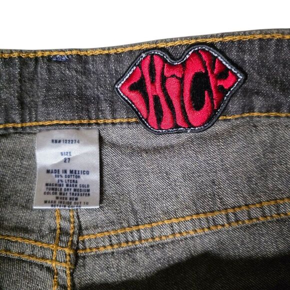 Chick by Nicky Hilton Distressed Denim Skull Design Shorts Womens Size 27 Black - Picture 7 of 7